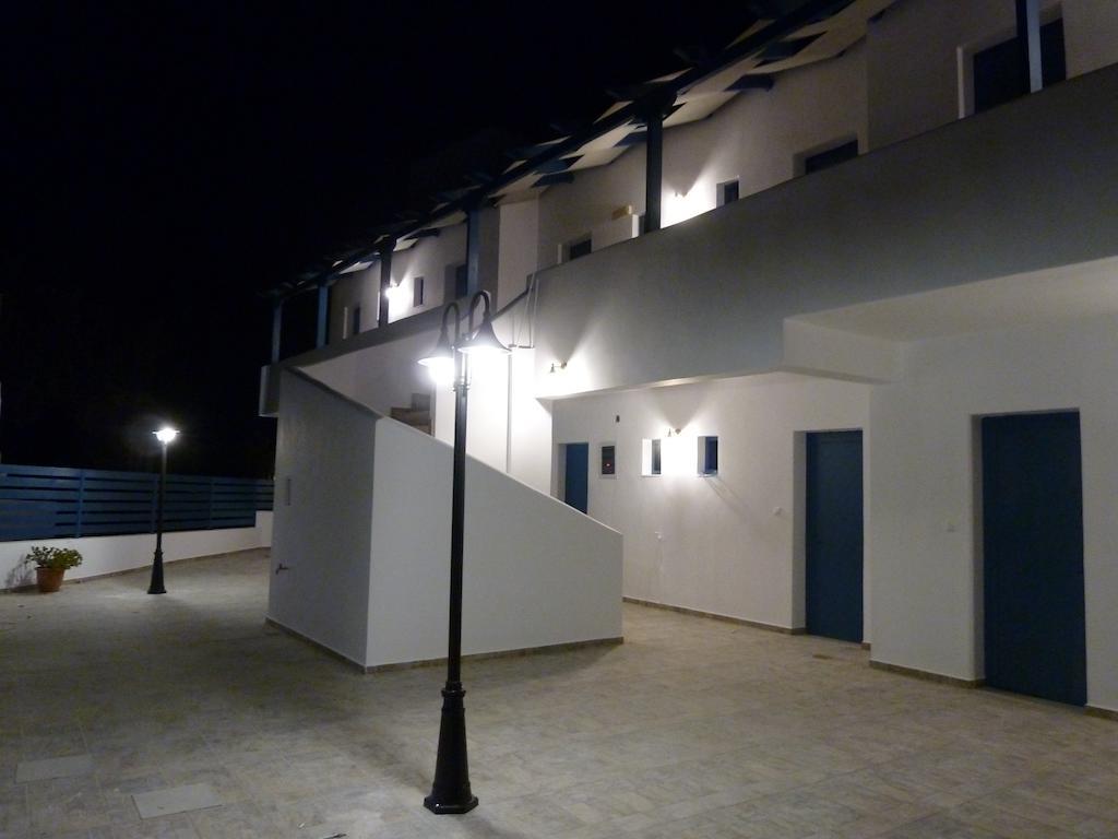 Dedes Apartments Skála Eksteriør bilde